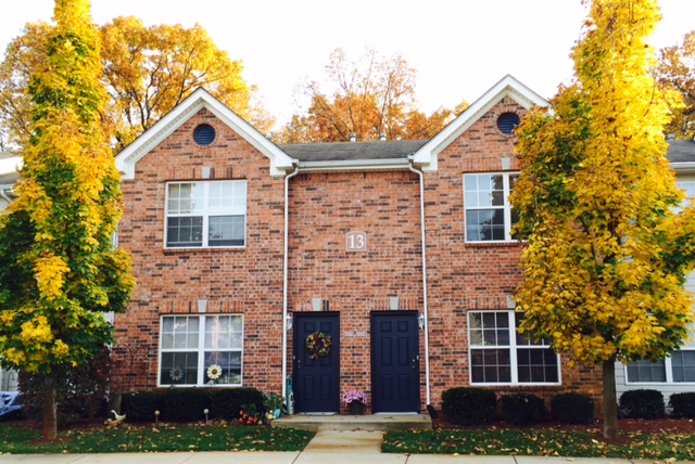 Otoño en Brookstone Apartments, Battle Creek, Míchigan - Brookstone Apartments