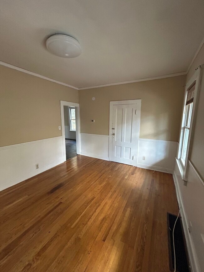 Foto del edificio - 39 Springdale Ave