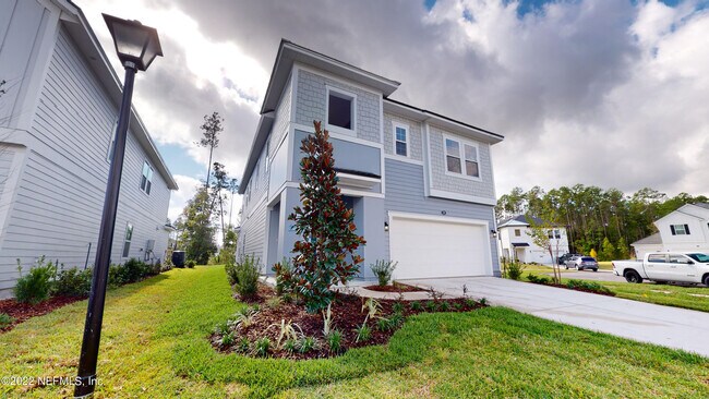Building Photo - 235 Starnberg Ct