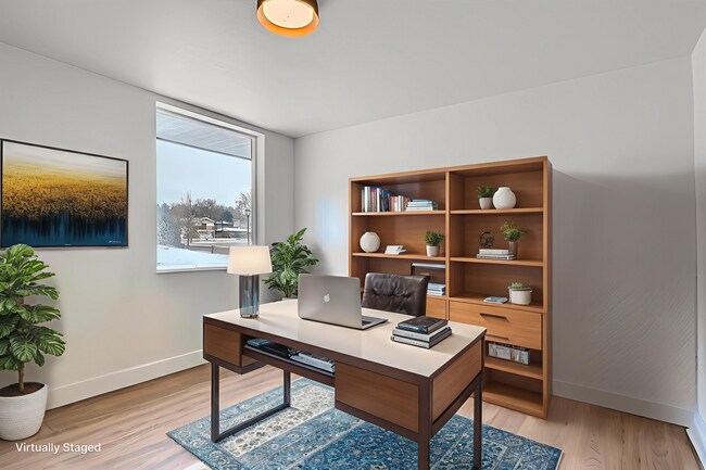 Foto del edificio - New Construction 4-Bedroom Townhome with Rooftop Deck & Mountain Views