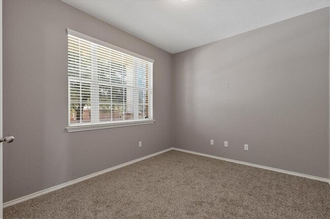 Foto del edificio - 108 Quarry Ln