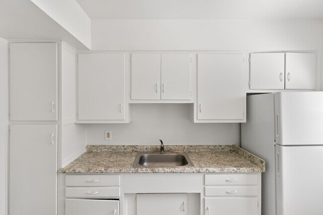 Interior Photo - Pointe Garden Apartments