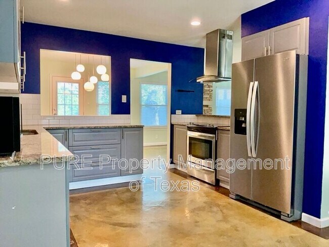 Foto del edificio - 9103 Comburg Dr