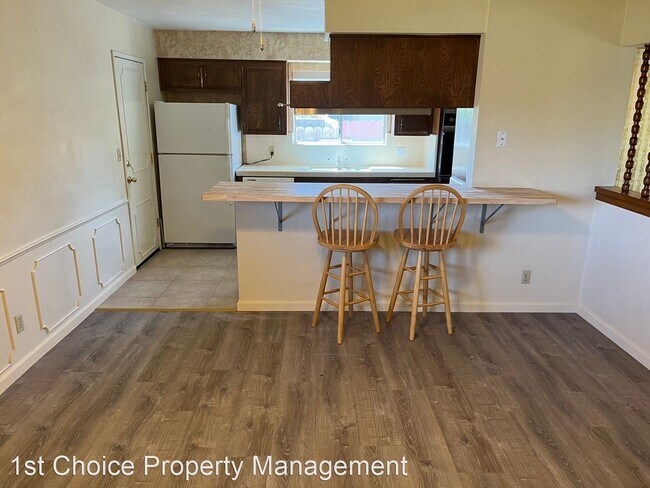 Building Photo - 3 br, 2 bath House - 507 N. Ranch St.