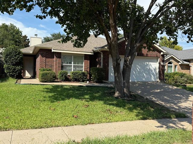 Foto del edificio - 9104 Bedford Ln