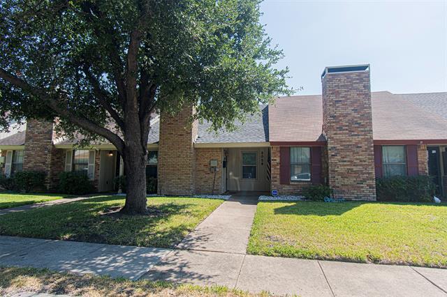 Foto principal - 2028 Towngate Dr