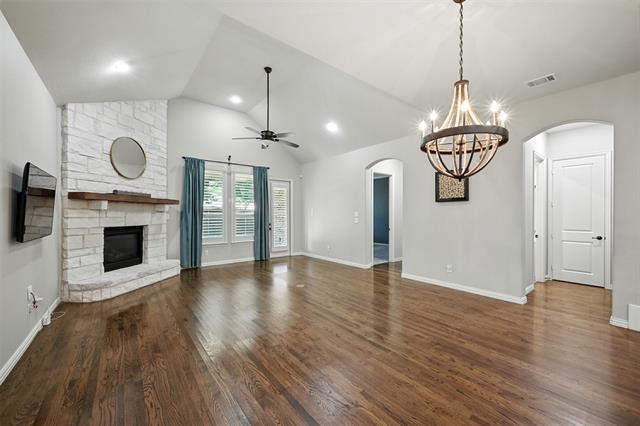 Building Photo - 5613 Fringetree Dr