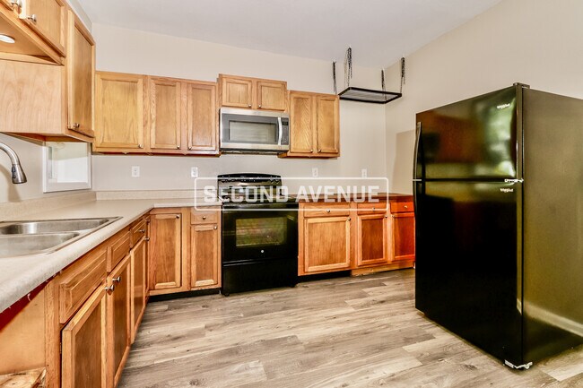 Foto del edificio - 3823 River Park Dr