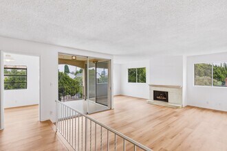 Building Photo - 808 Princeton St
