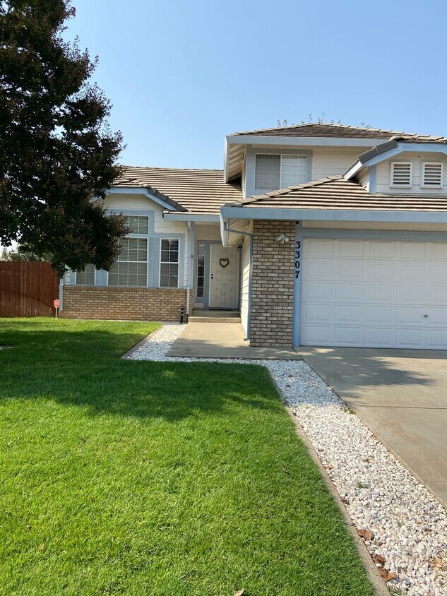 Charming home available - desirable Atwate... - Charming home available - desirable Atwate...