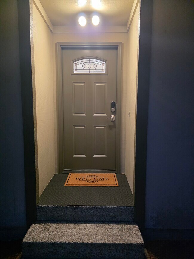 Foto del edificio - 8424 69th Ave SW