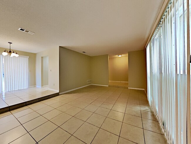 Building Photo - 5173 Andrea Blvd