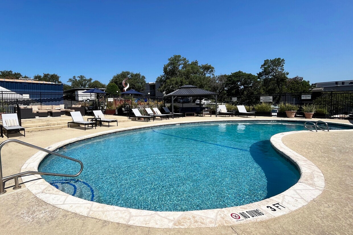 Barton Hills Apartments Apartments in Austin, TX