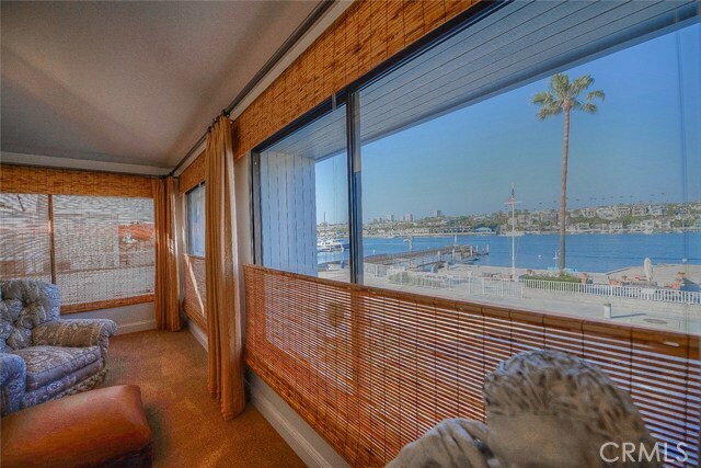 Foto del edificio - 2137 Channel Rd