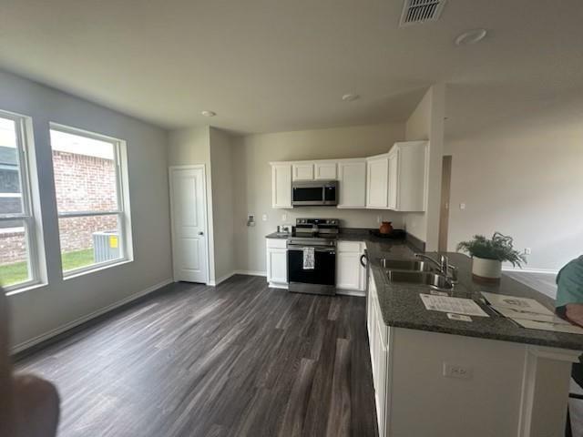 Foto del edificio - 126 Blue Bird Ln