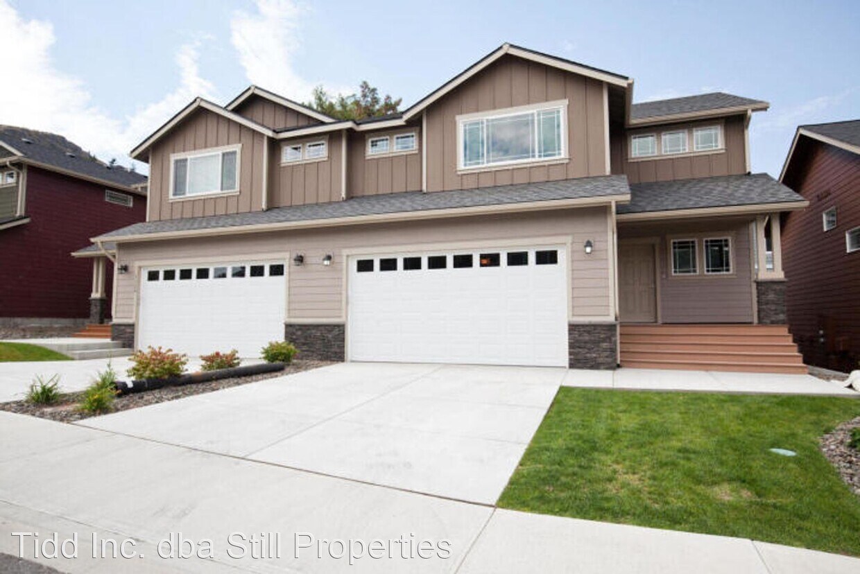 Primary Photo - 3 br, 2.5 bath House - 112 A Vineyard Lane