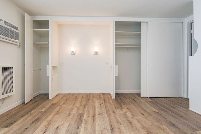 Interior Photo - Cozy Apartment in Koreatown