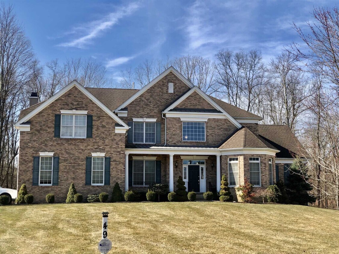 Foto principal - 49 Kinsale Ct