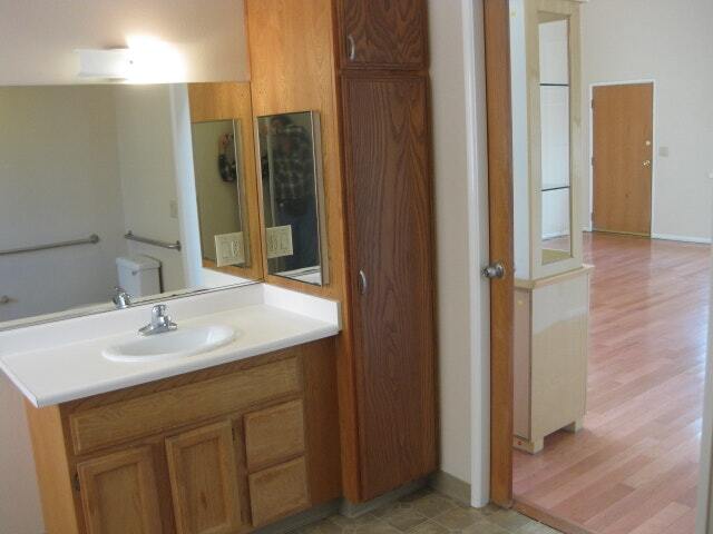 Foto del edificio - 11508 Moorpark St