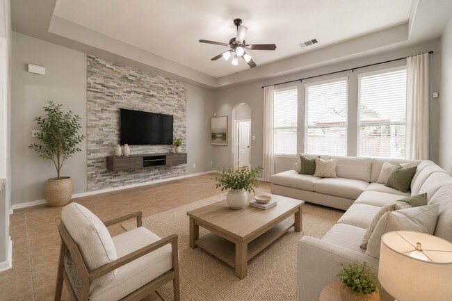 Building Photo - 13303 Davenport Hills Ln