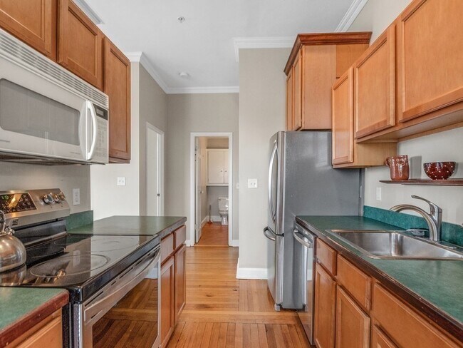 Foto del edificio - 483 Beacon St