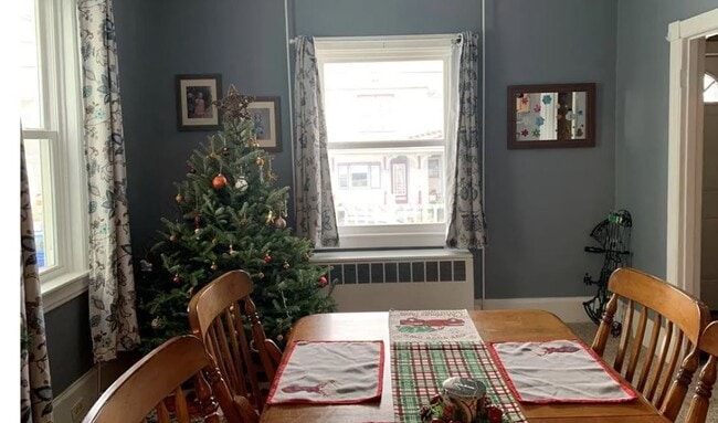 Foto del edificio - 242 S Walnut St