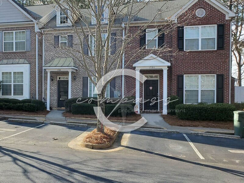 Primary Photo - 1788 Heights Cir