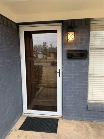 Building Photo - 327 Andover Dr