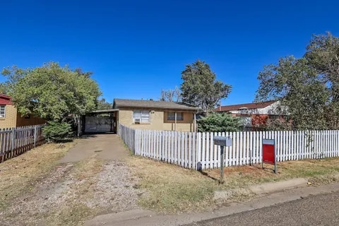 Building Photo - 4311 SE 16th Ave