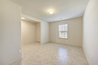 Building Photo - 23614 Eldarica Pine Ct