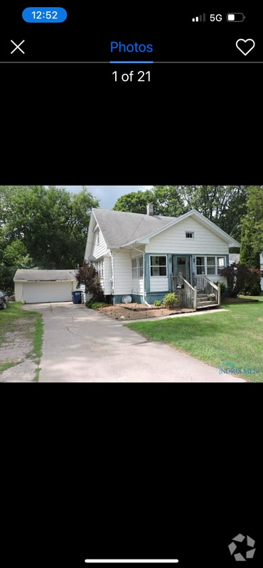 Building Photo - 1025 Sawyer Rd
