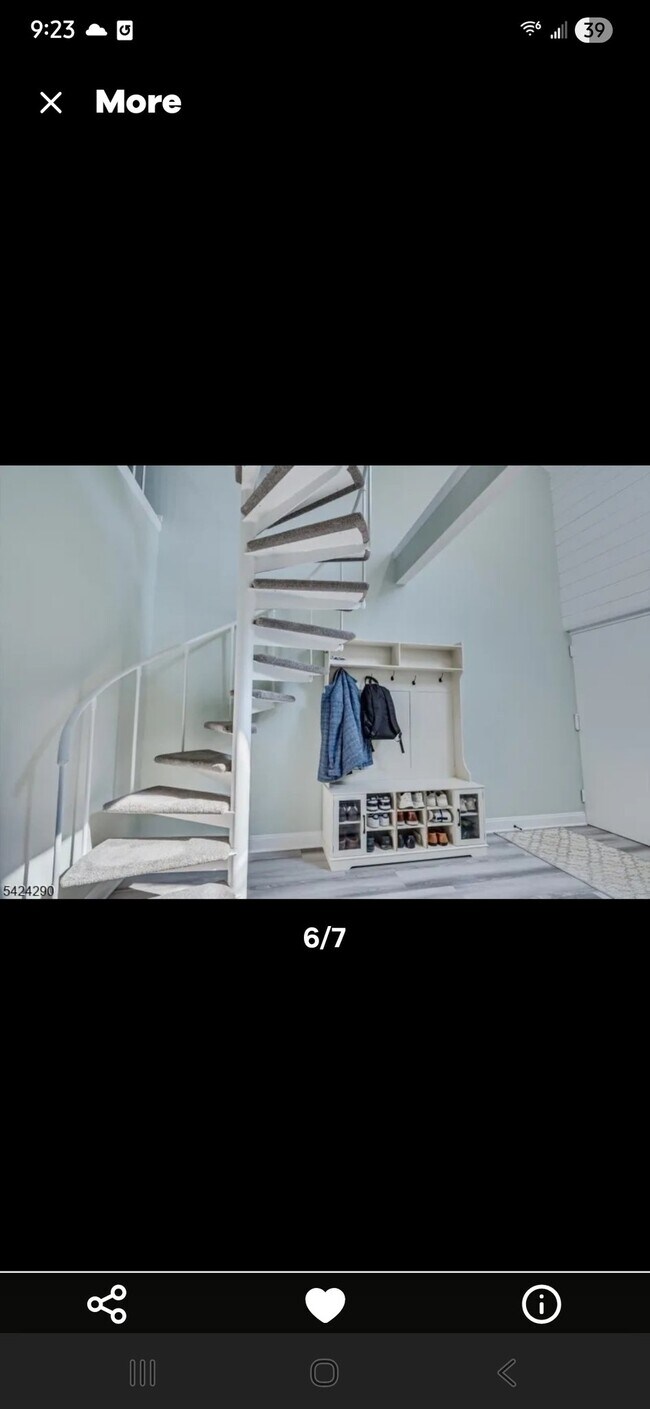 Foto del edificio - 302 Hackensack St