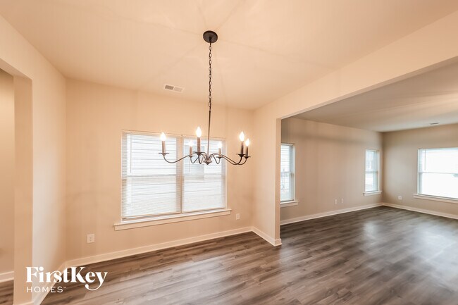 Foto del edificio - 60 County Rd 1700