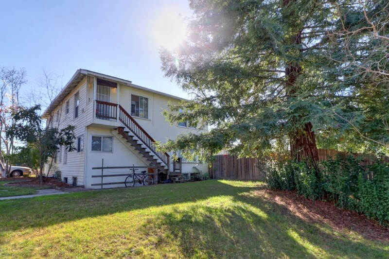 Primary Photo - 4541 Garfield Ave