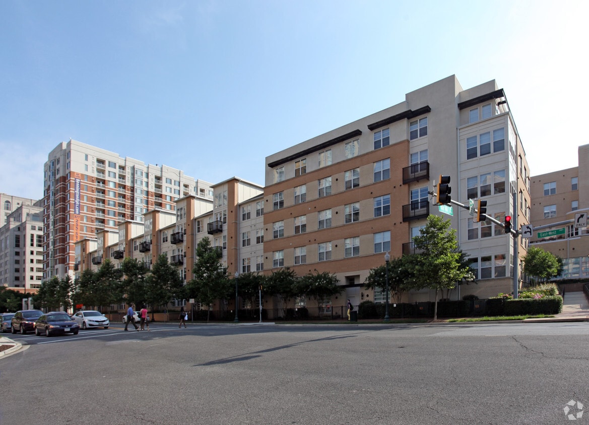 Silverton Condominiums Apartments Silver Spring, MD