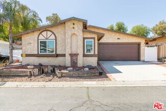 Building Photo - 27584 Onyx Ln