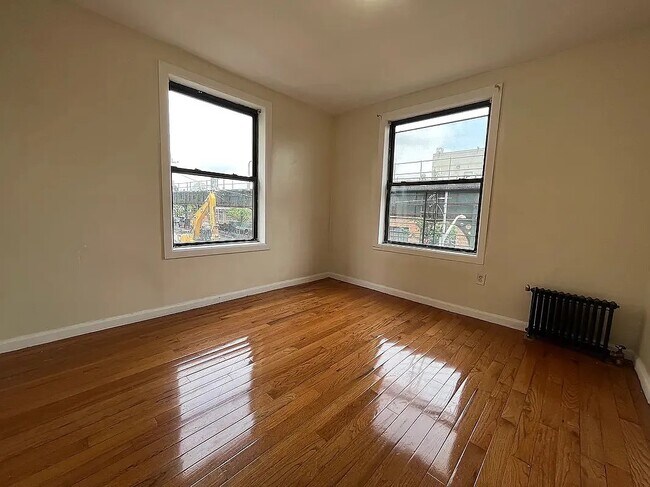 Building Photo - 3990 Tenth Avenue