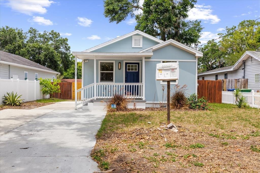 Primary Photo - 1010 E Flora St