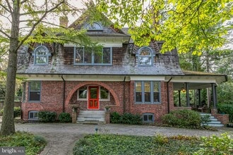 Building Photo - 54 Hodge Rd