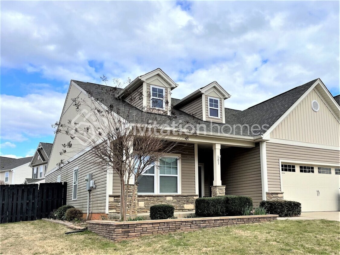 Foto principal - 103 Fesperman Cir
