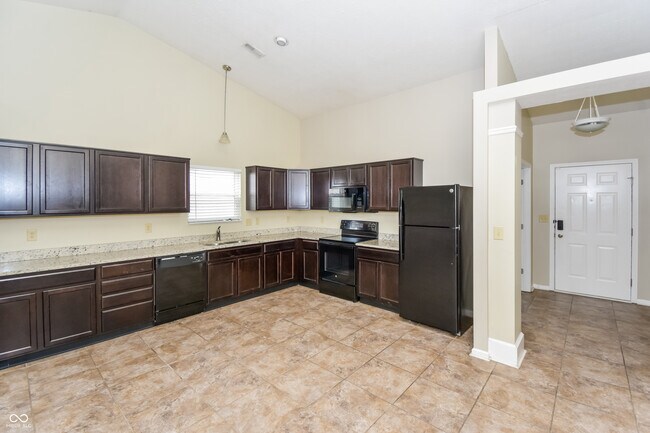 Foto del edificio - 2220 Rossington Ln