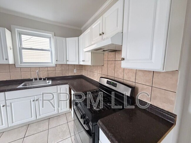 Foto del edificio - 106 N 16th St