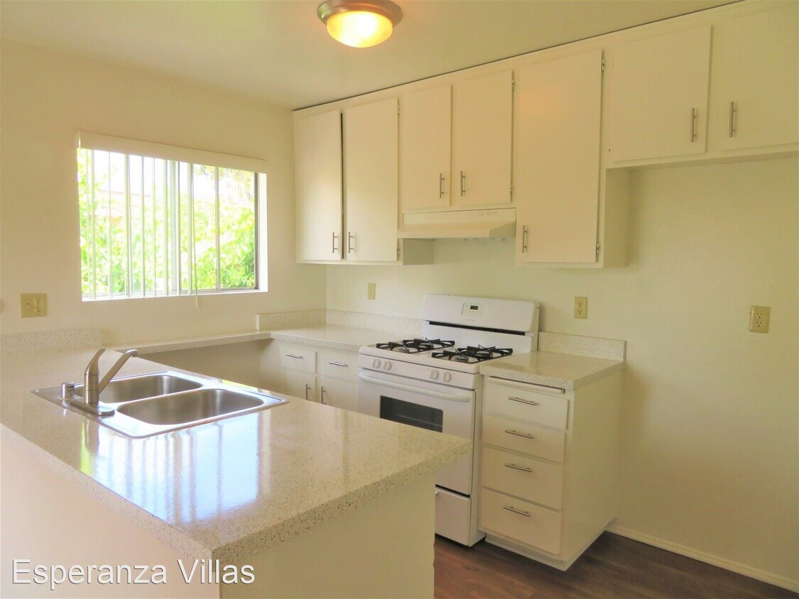 Building Photo - 5101 E Marita Ln