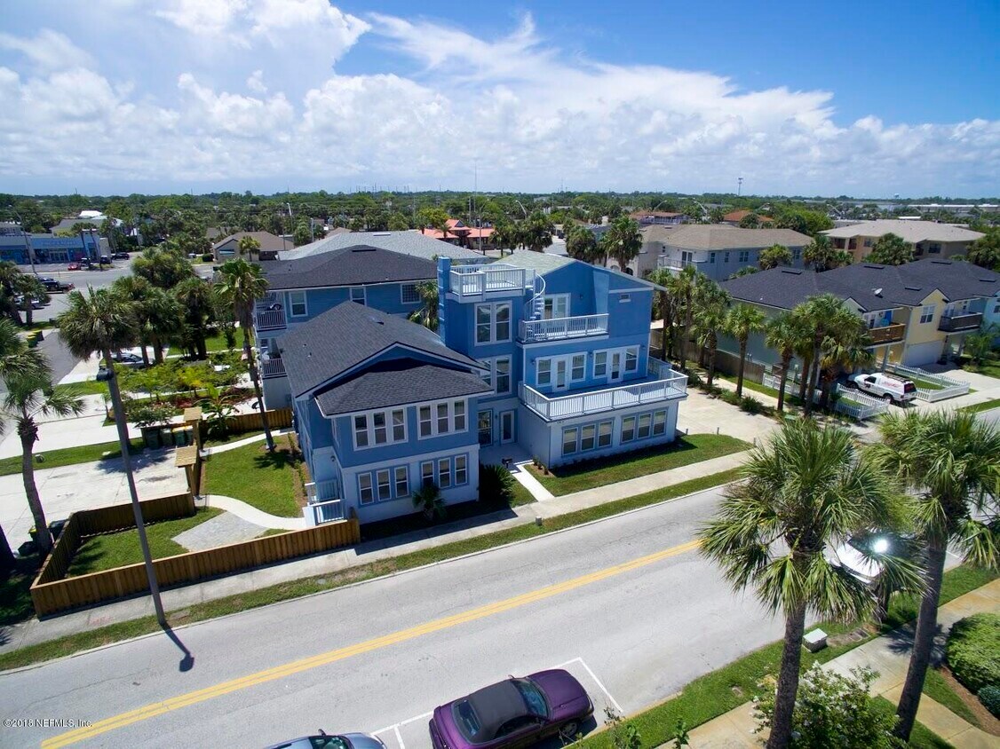 630 2nd St S, Jacksonville Beach, FL 32250 House Rental in