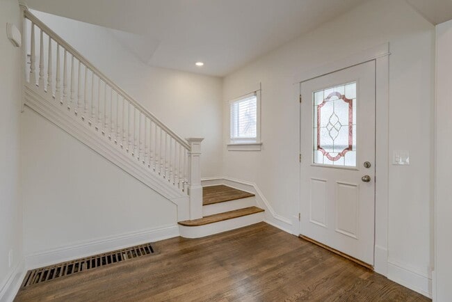 Building Photo - 3509 Howard St