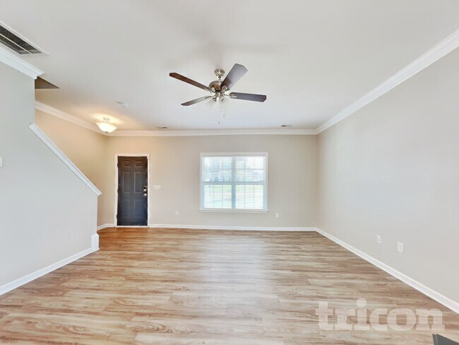 Building Photo - 15 Coswell Ct