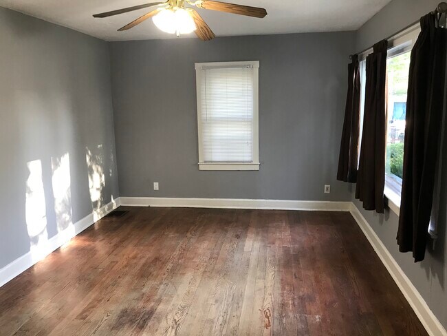 Foto del edificio - 2940 Hiawatha St