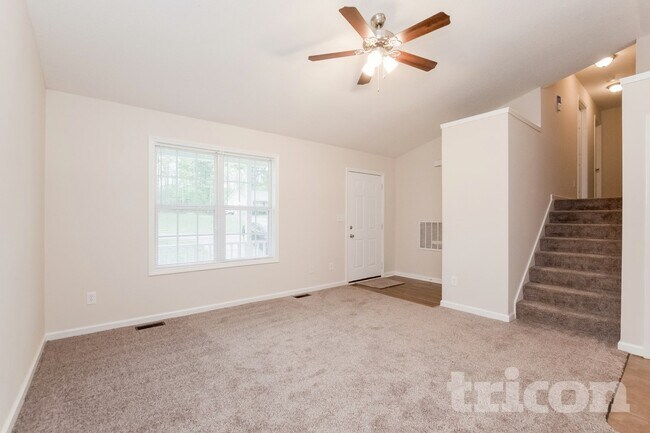 Foto del edificio - 302 Prometheous Way