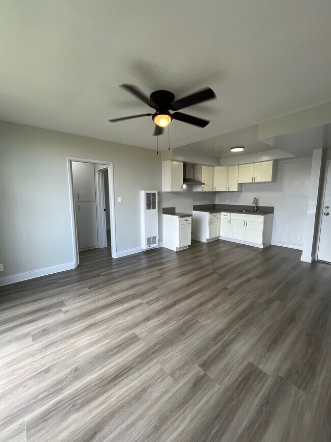 Foto del edificio - 3800 W 27th St