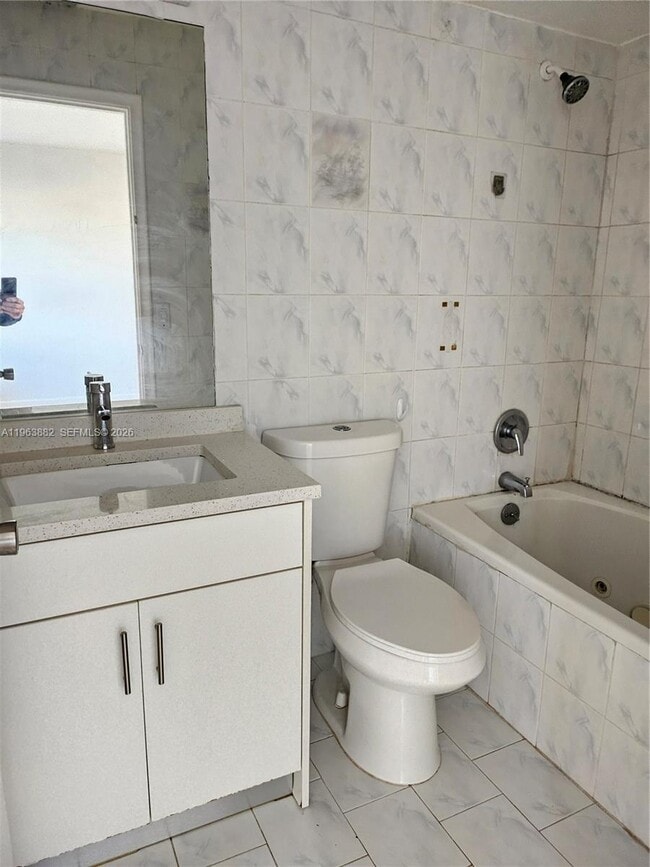 Foto del edificio - 4907 SW 137th Ct